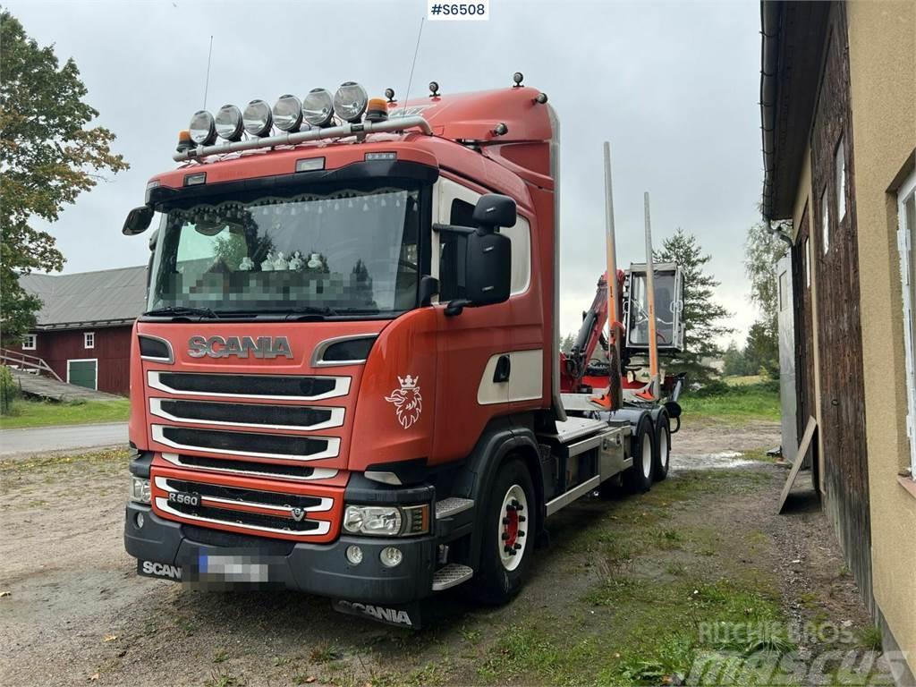 Scania R560 Timber Truck with trailer and crane Camion grumier