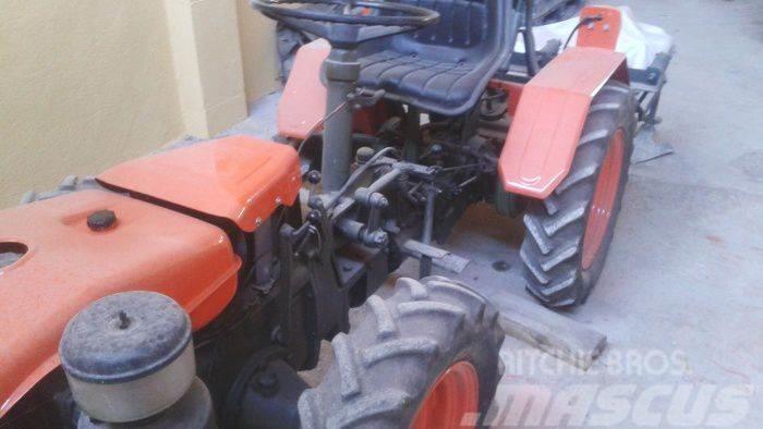  946/603 Tracteur
