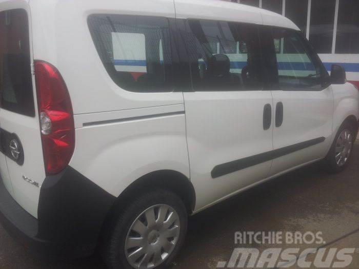 Opel Combo N1 Tour 1.3CDTI Expression L1H1 90 Utilitaire