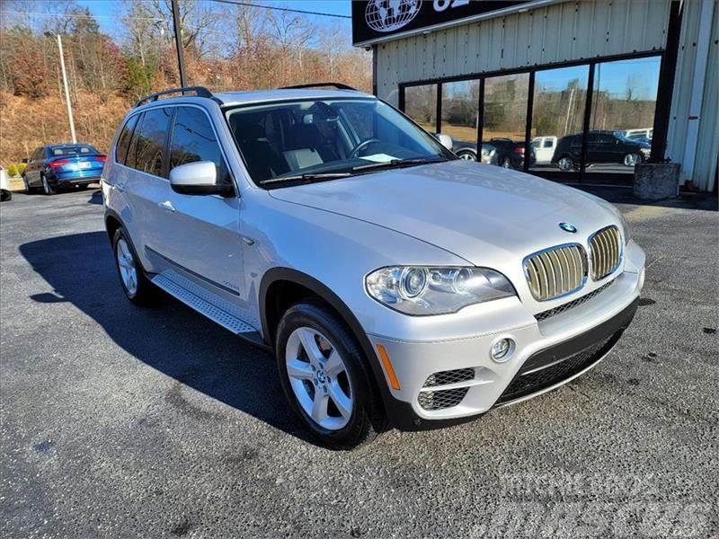 BMW X5 xDrive50i AWD 4dr SUV Voiture