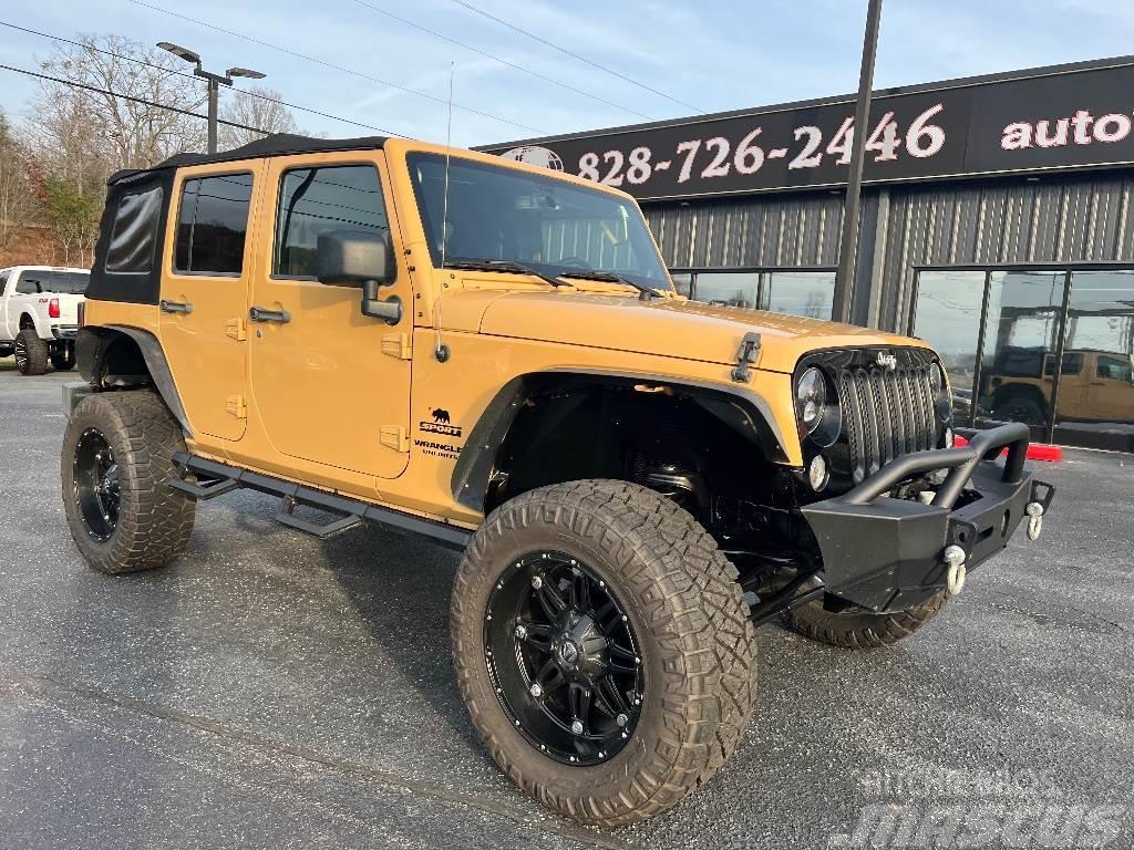 Jeep Wrangler Unlimited Sport 4WD Voiture