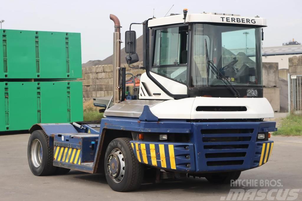 Terberg RT283 Tracteur de manœuvre