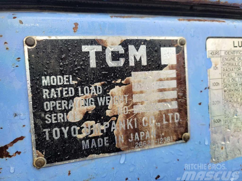 TCM 806 Chargeuse sur pneus