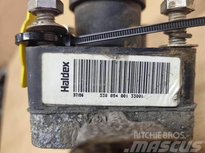Haldex raise / lower valve 338054001 Autres pièces