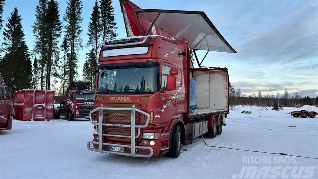 Scania R560 Camion pour copeaux de bois