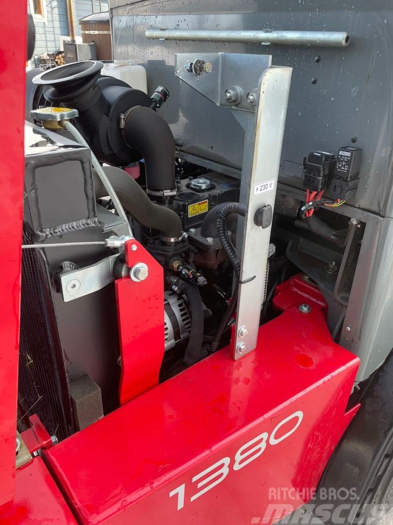 Weidemann 1380 Chargeuse multifonction