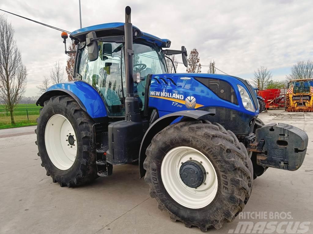 New Holland T7.210 AC Tracteur