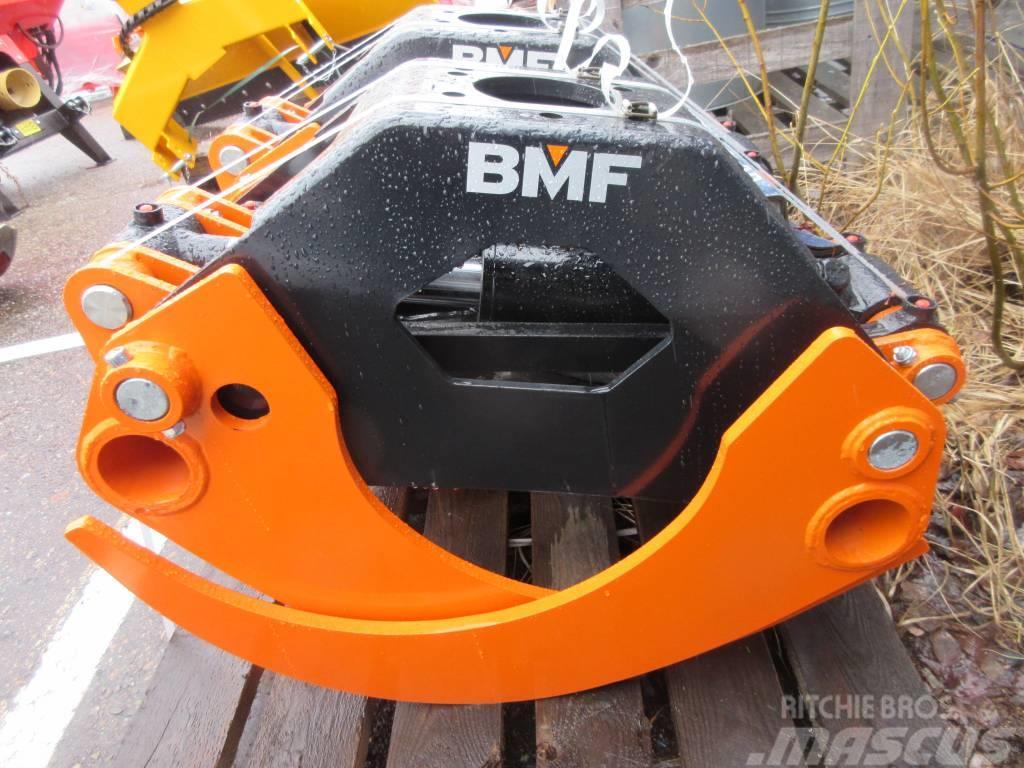 BMF 0,24  koura ,avautuu   133 cm Grue, Chargeur