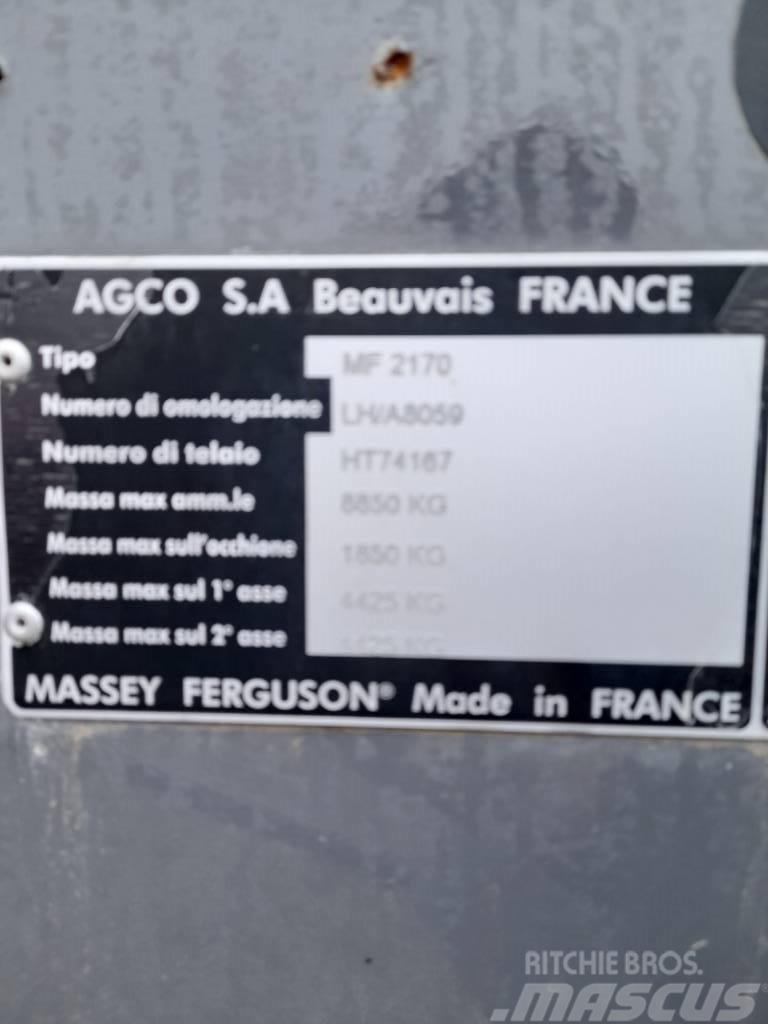Massey Ferguson 2170 Presse cubique