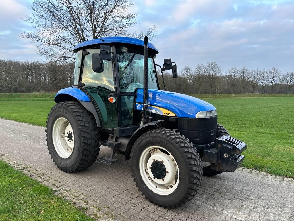 New Holland TD 5010 Tracteur