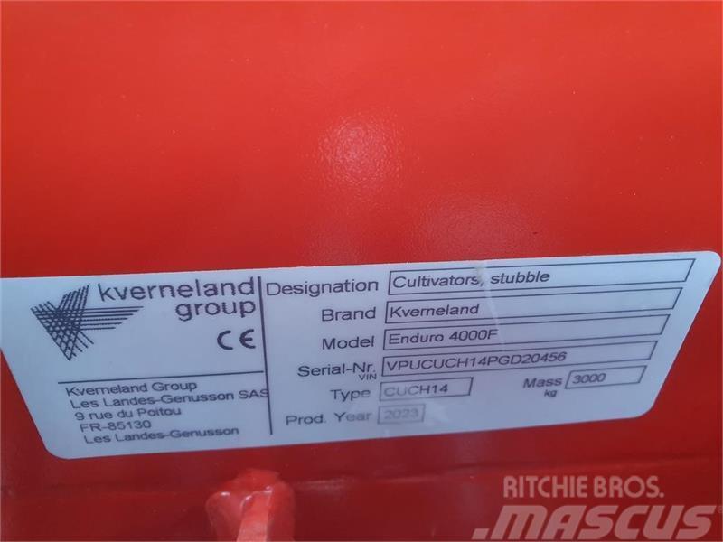 Kverneland Enduro Pro F 4m Foldbar 14 tands. Herse