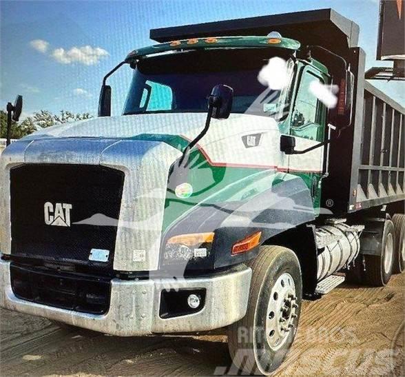 CAT CT660S Camion benne