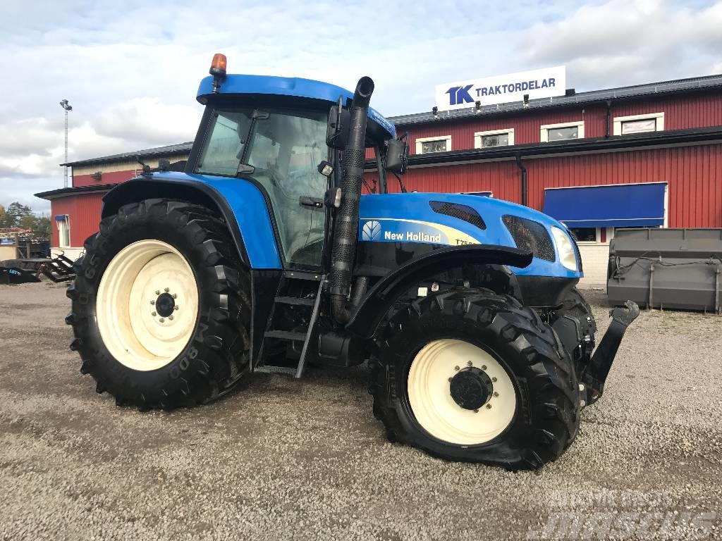 New Holland T 7550 Dismantled for spare parts Tracteur