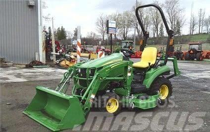 John Deere 1023 E Micro tracteur