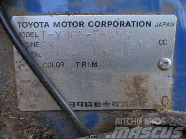 Toyota T-YM65 Camion plateau