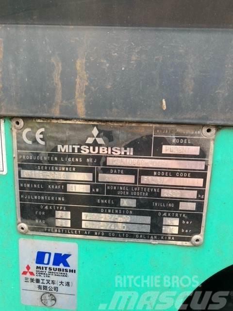 Mitsubishi FG25N Chariots GPL