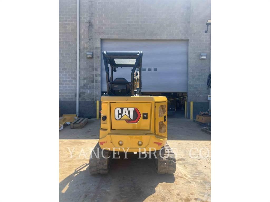 CAT 304 OS Chargeuse compacte