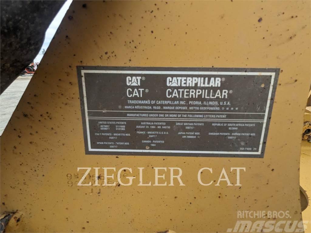 CAT H SERIES MOTOR GRADER RIPPER Scarificateur