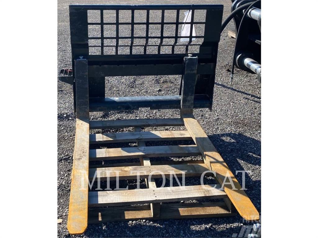 CAT SSL 46 PALLET FORKS WITH 48 TINES Fourche