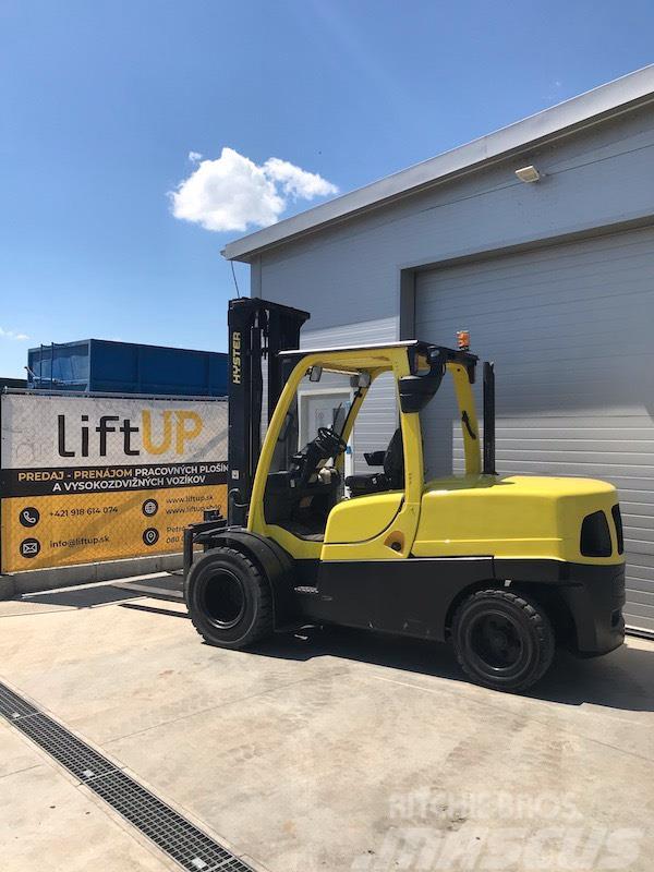 Hyster 5.5 FT Chariots diesel
