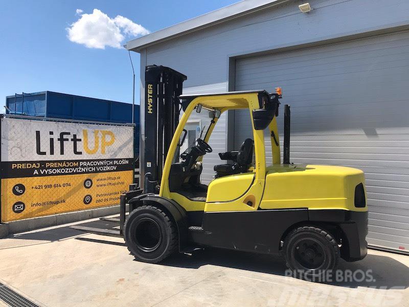 Hyster 5.5 FT Chariots diesel