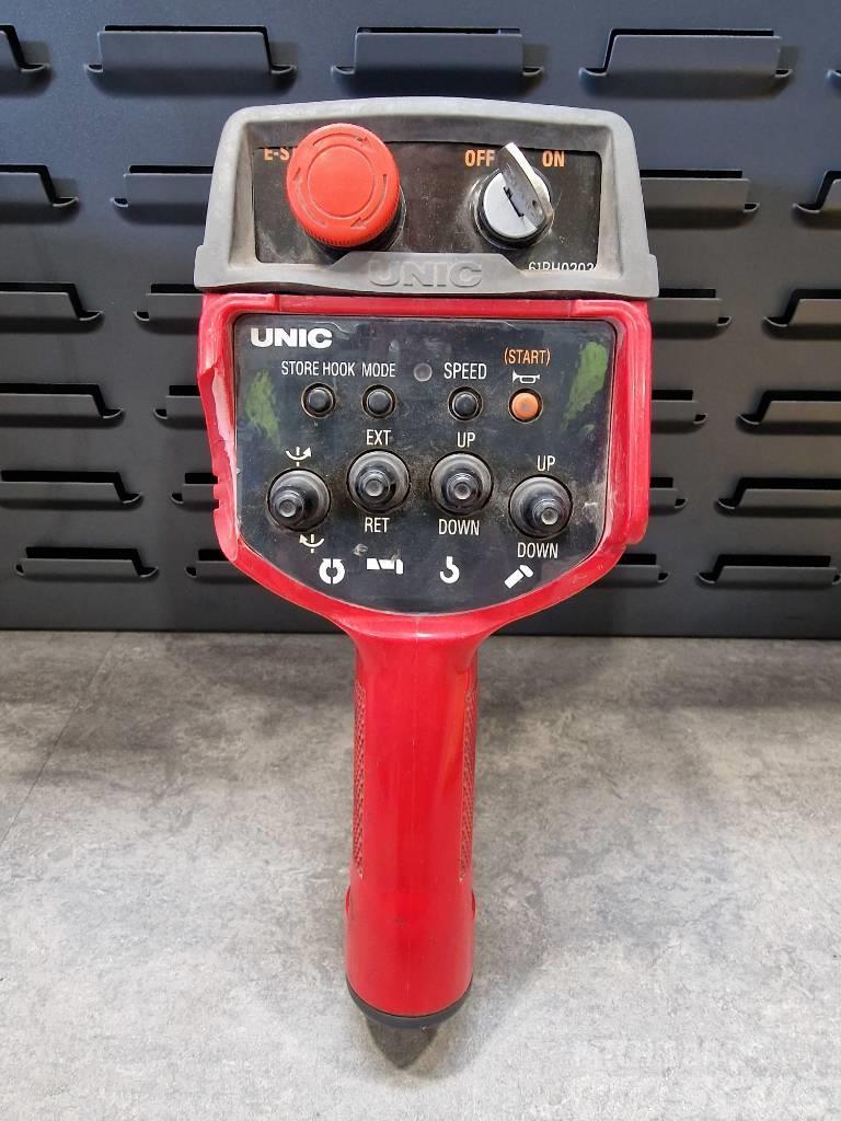 Unic URW-094 CER Mini grue