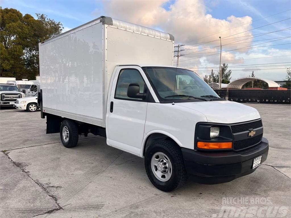 Chevrolet EXPRESS 3500 SRW 12 FT *BOX TRUCK* LIFTGATE Camion Fourgon