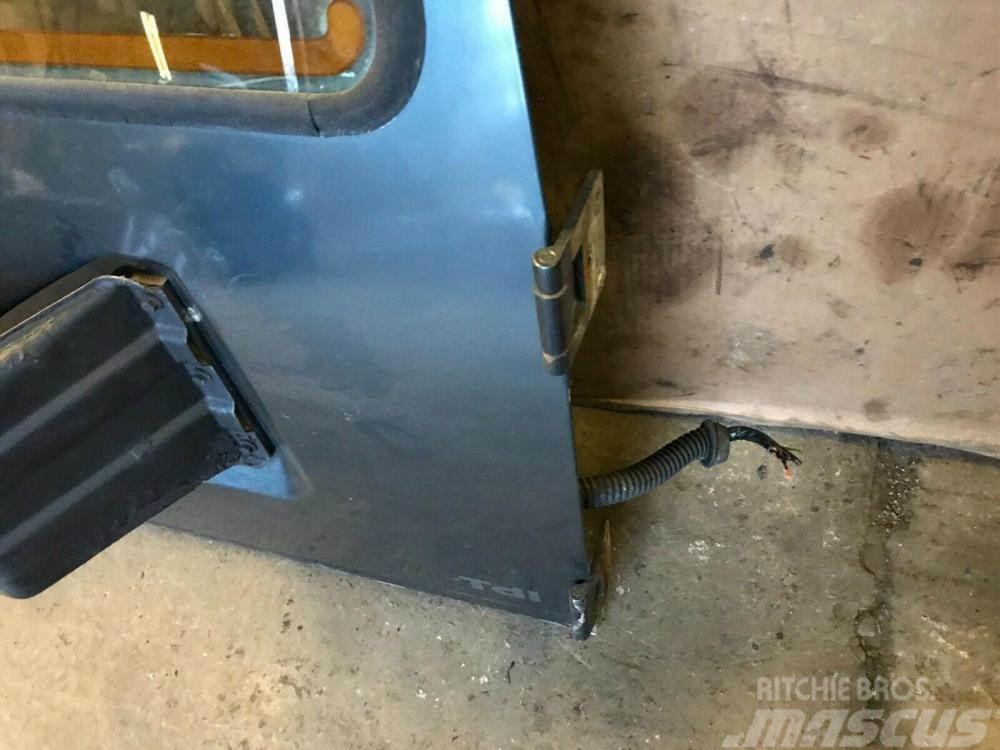 Land Rover Discovery 300 TDi rear door complete £90 Autre