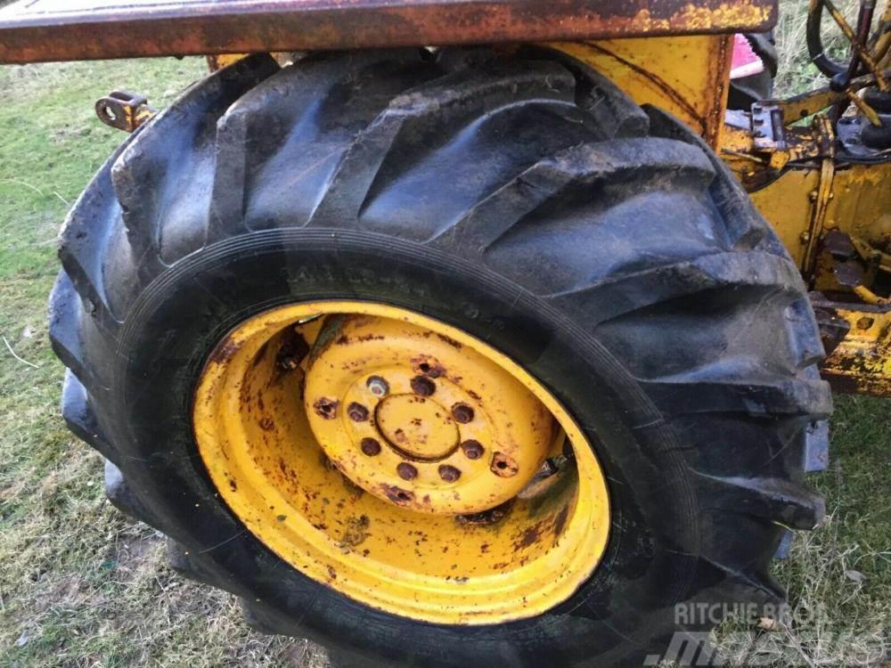 Massey Ferguson 135 Loader tractor £1750 Autres accessoires