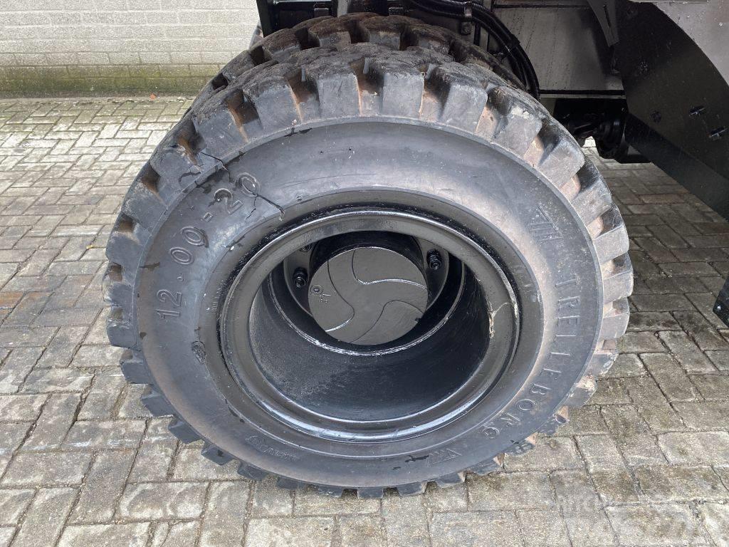 Hitachi zx 140w-3 Pelle sur pneus