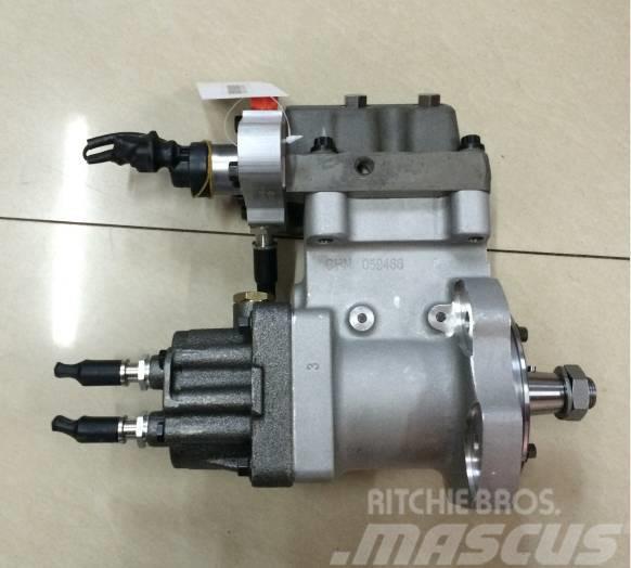 Komatsu PT injection pump fuel pump 6745-71-1170 Pelle rétro arrière
