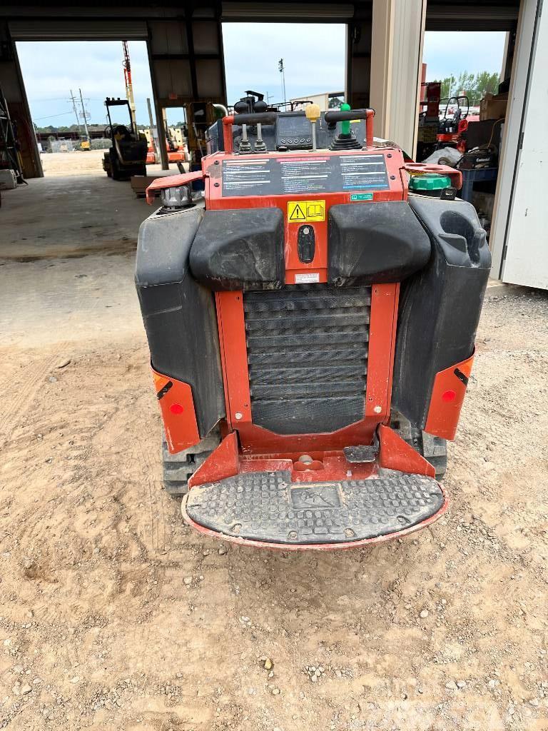 Ditch Witch sk 1050 Chargeuse compacte