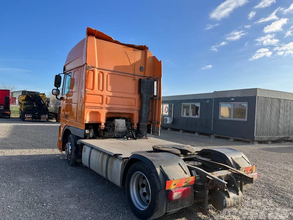 DAF XF460FT lowdeck Tracteur routier