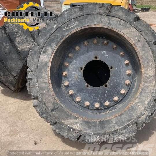 Brawler Solid Pneumatic Tires Pelle sur pneus