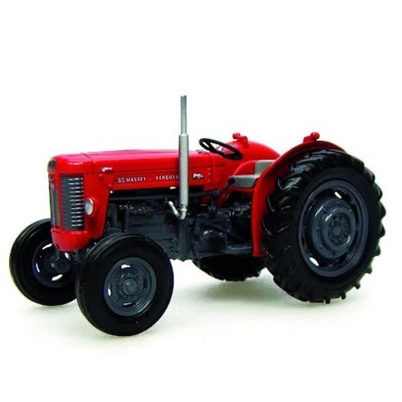 K.T.S Traktor/grävmaskin modeller i lager! Autres équipements de chargement et de levage