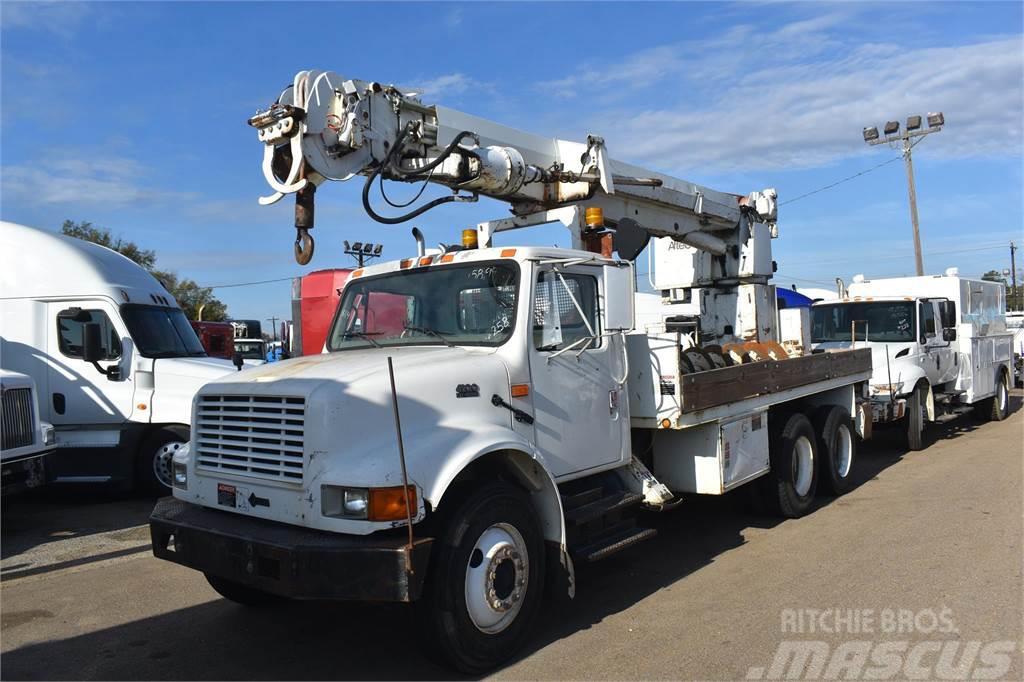 Altec D947TR Camion foreuse