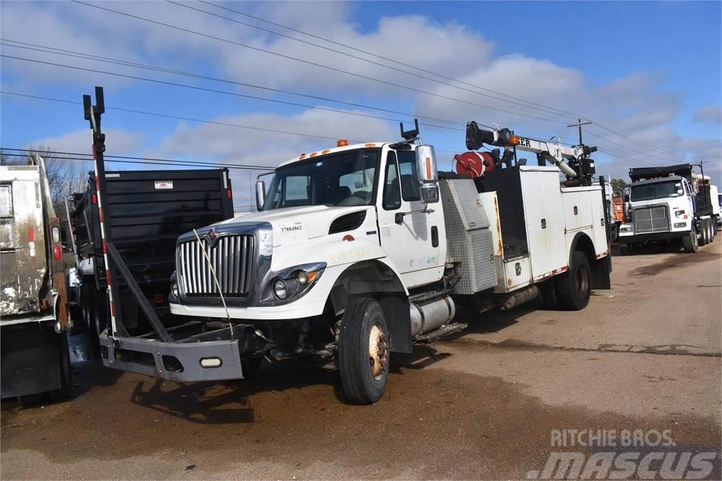 International WORKSTAR 7400 Camions et véhicules municipaux