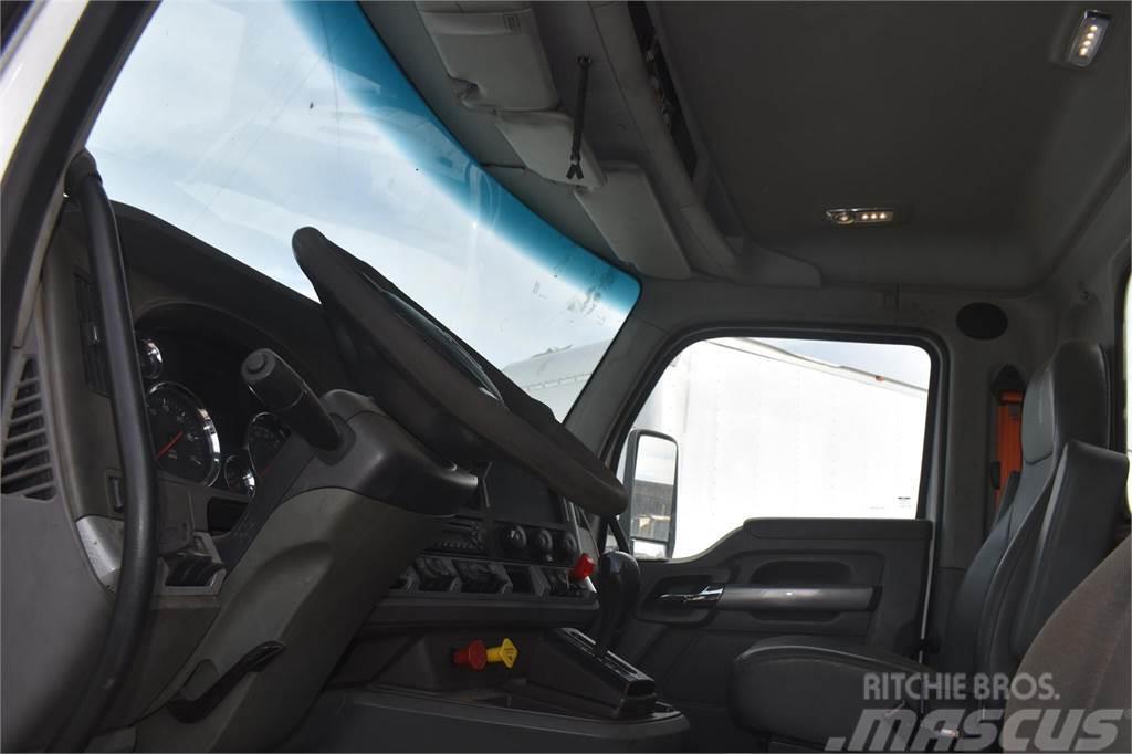 Kenworth T680 Camion plateau ridelle avec grue