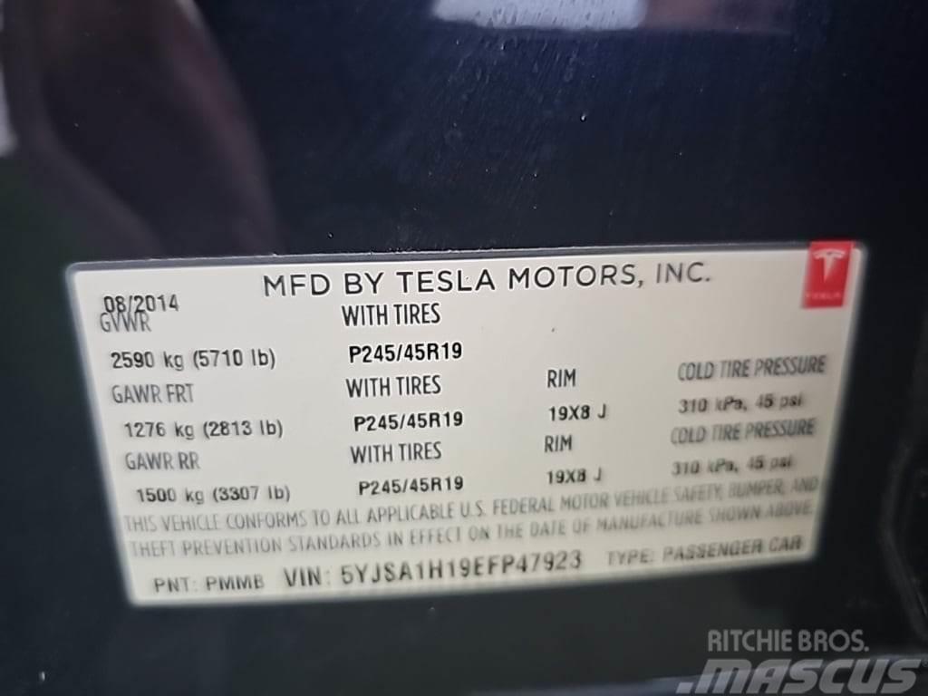 Tesla Model S Voiture