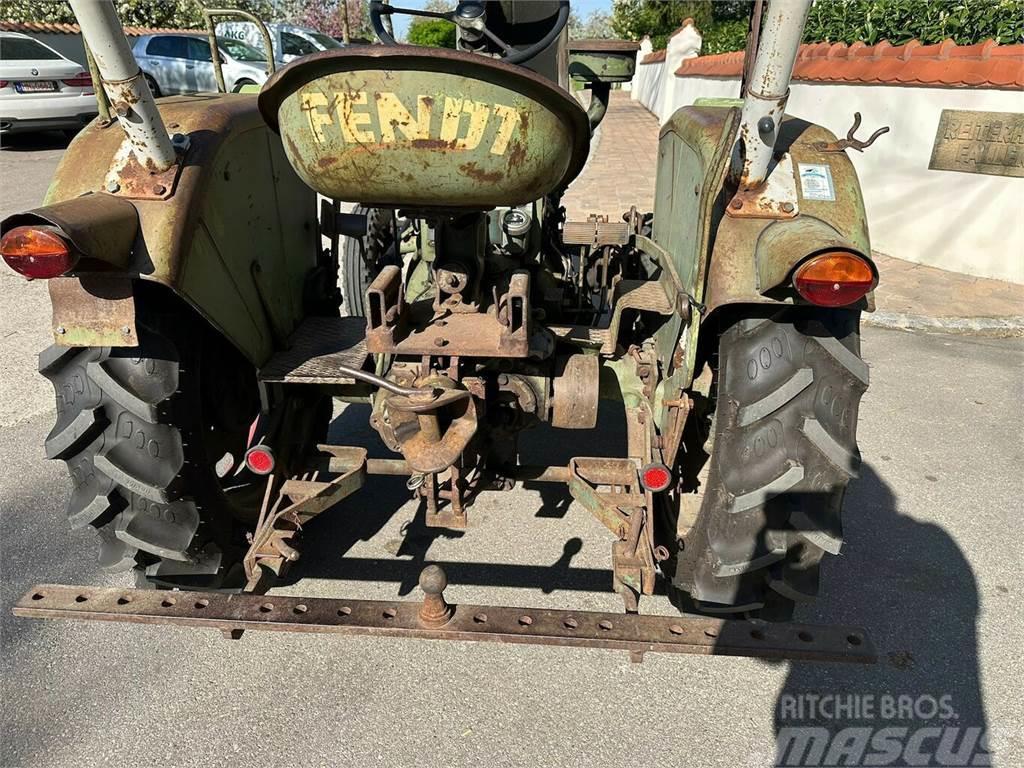 FENDT Fix 1 Traktor Tracteur