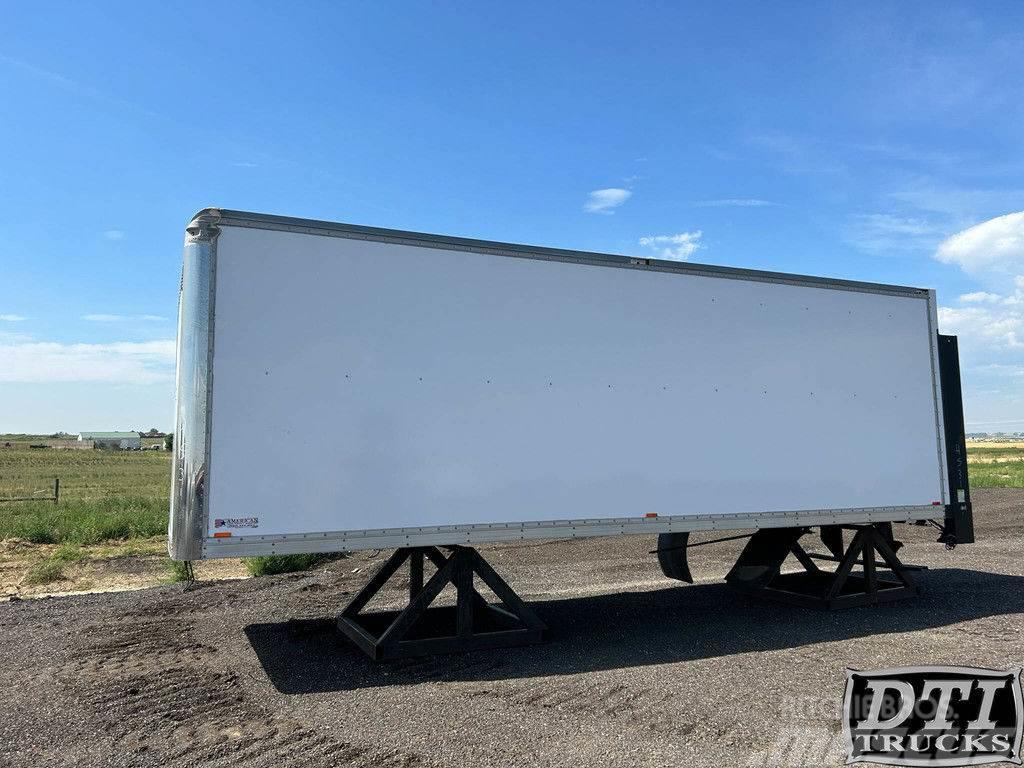 American 26'L 102W 97H van Body With Railgate Caisses