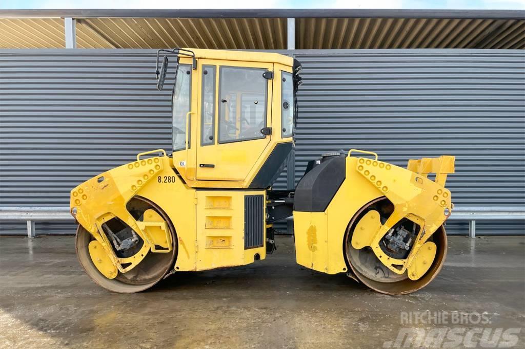 Bomag BW 161 AD-4 Rouleaux tandem