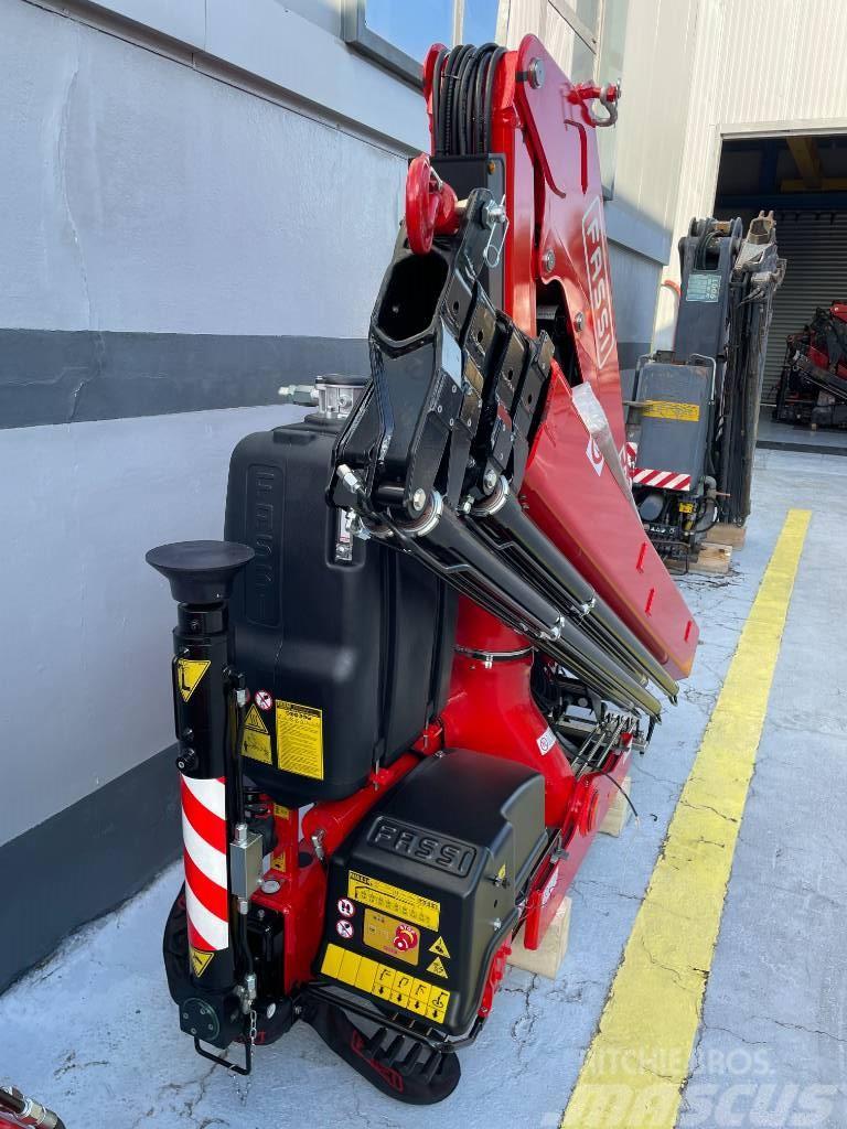 Fassi F85B.0.24 Grue auxiliaire