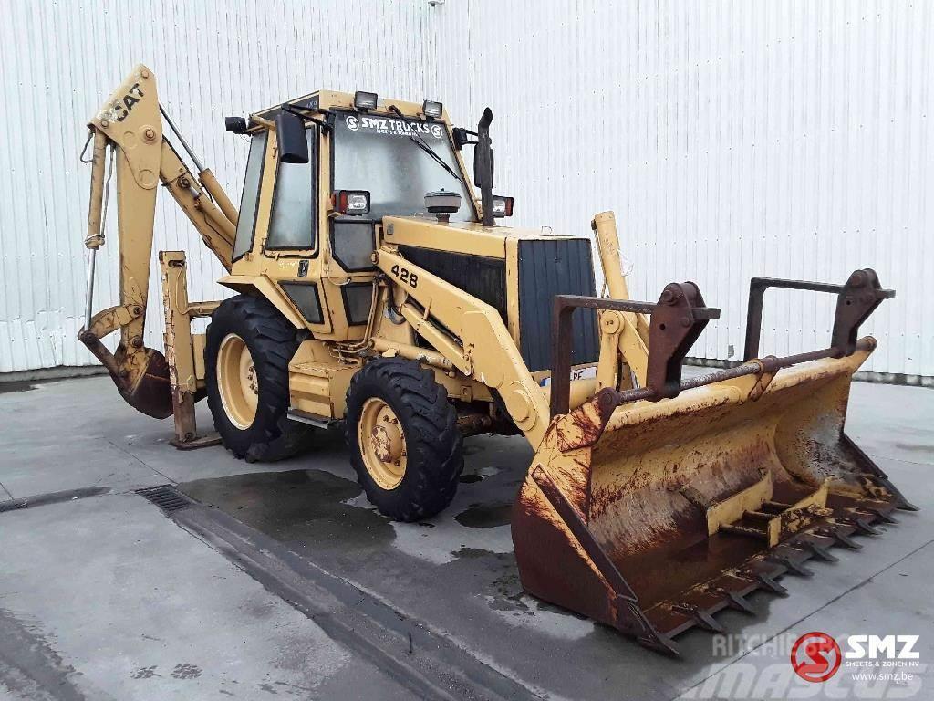 CAT 428 Tractopelle