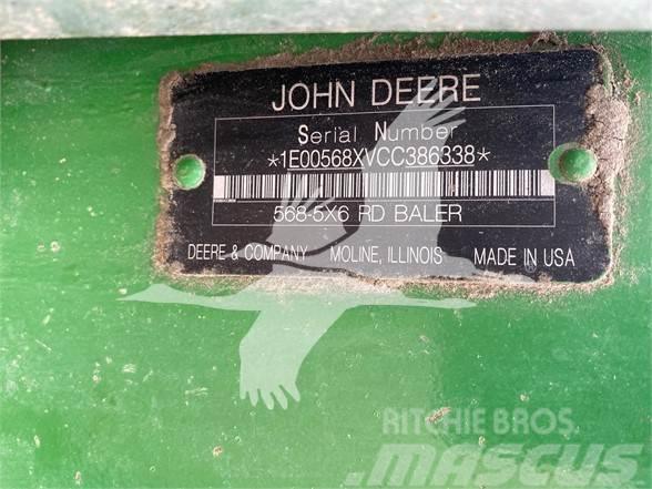 John Deere 568 Presse à balle ronde