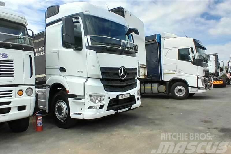 Mercedes-Benz ACTROS 2645L Autre camion