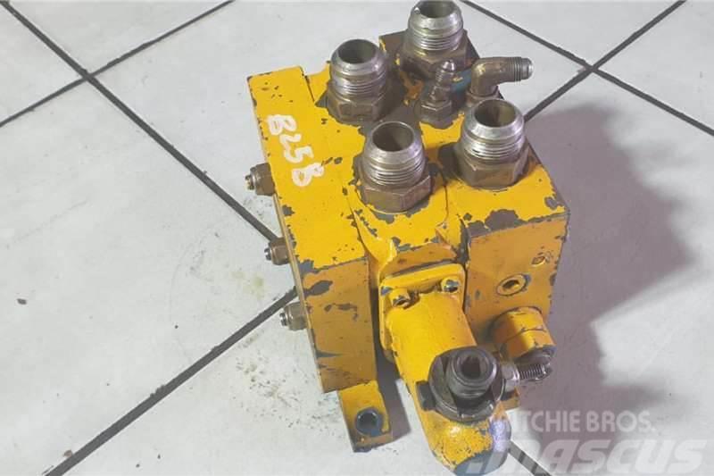 Bell B25B Hydraulic Directional Control Valve Bank Autre camion