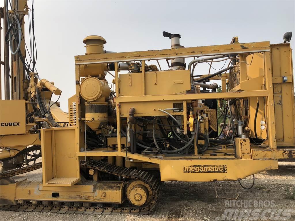 Cubex 913 Drill Rig Camion foreuse