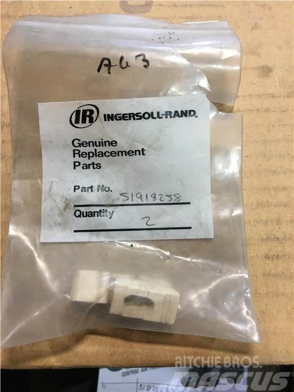 Ingersoll Rand TERMINAL MOUNTING CLIP - 51918258 Autres accessoires