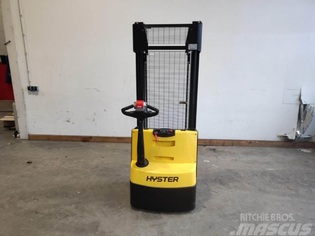 Hyster S 1.0AC Gerbeur accompagnant